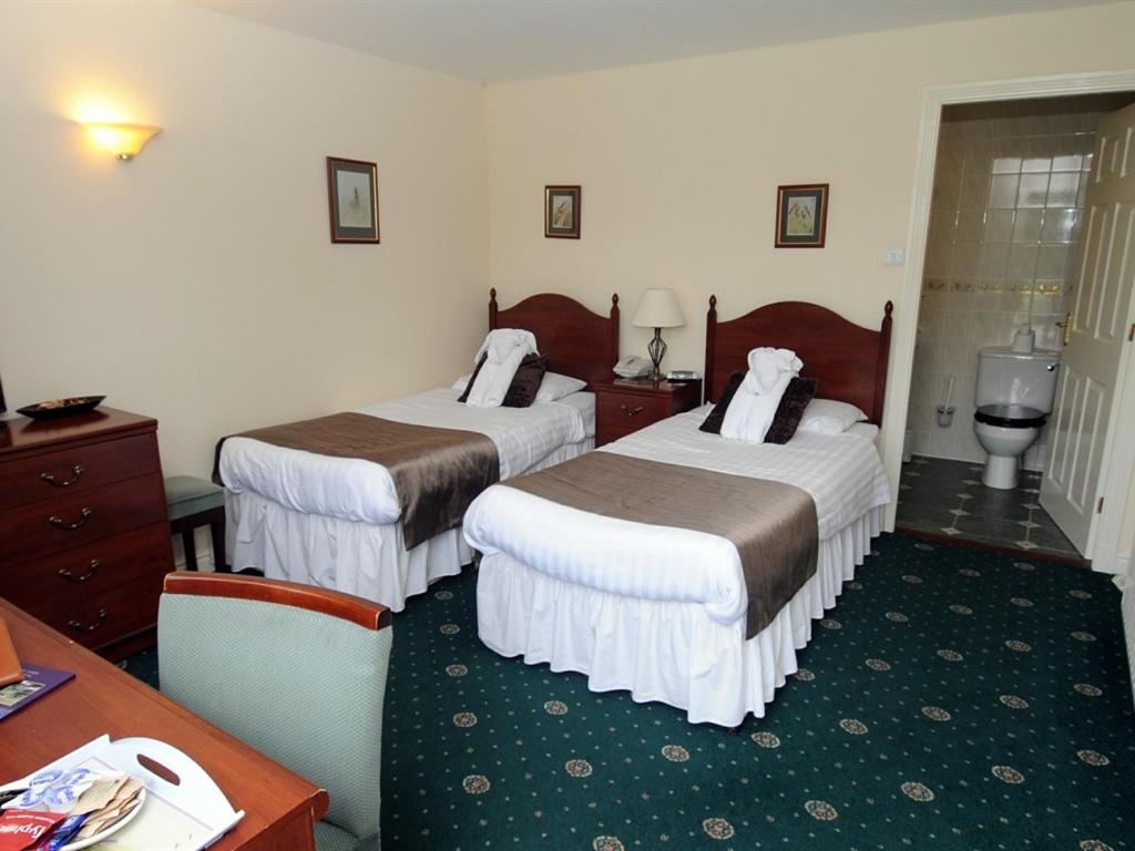 Rusland Pool Hotel Bouth Room photo