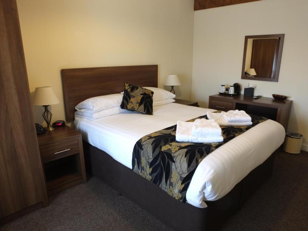 Rusland Pool Hotel Bouth Room photo